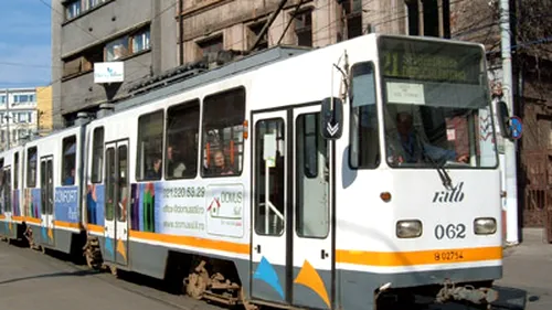 Un bărbat a murit într-un tramvai din București. Criminaliștii au ajuns la locul incidentului