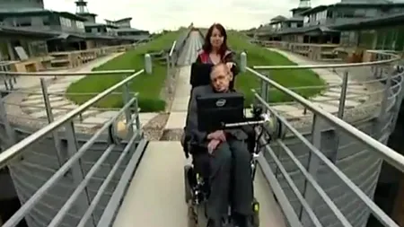 AVERTISMENTUL lui Stephen Hawking: 