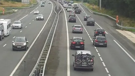 Un șofer beat a parcurs 50 de kilometri pe contrasens pe autostradă, în Franța
