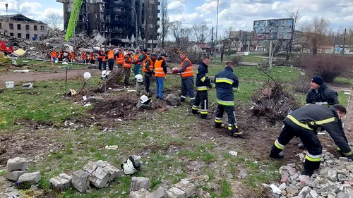 Șase cadavre, descoperite în subsolul unei clădiri de lângă Kiev. Autoritățile ucrainene au deschis o anchetă