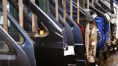 Industria auto din Europa va pierde 500.000 de locuri de muncă, după trecerea la vehiculele electrice