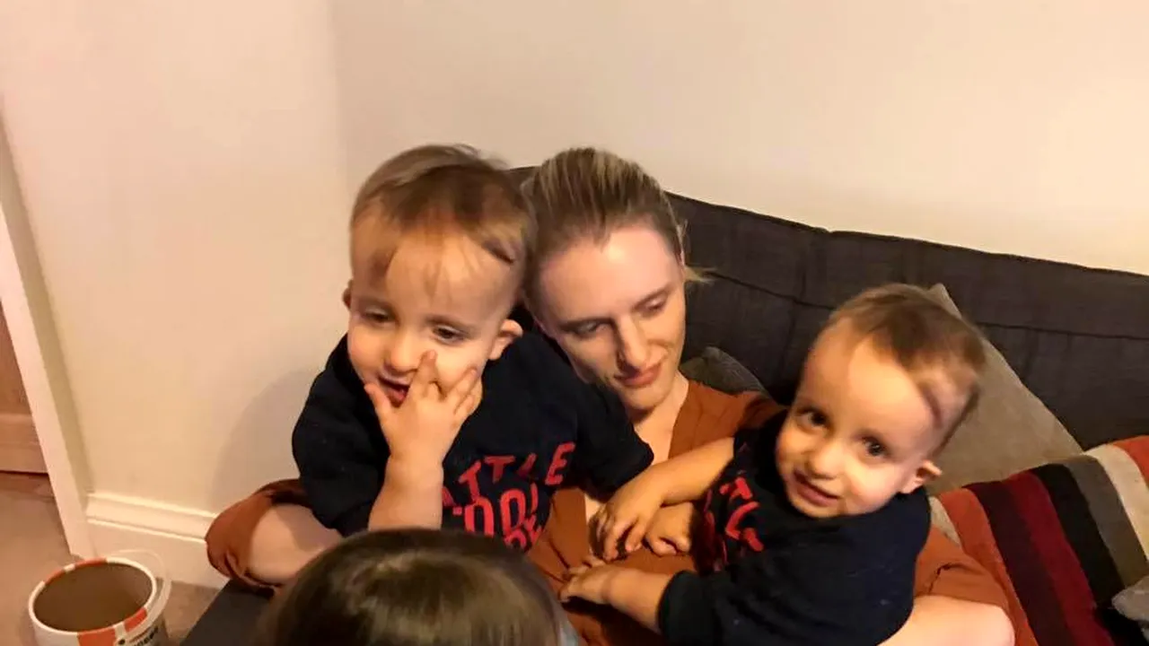 Credea că va fi o ieșire în familie liniștită, dar când și-a dus copilul  la baie a făcut o descoperire șocantă: „Mi s-a făcut pielea de găină, eram șocată și aveam tot felul de emoții