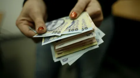 Doi ofițeri de la Poliția Sector 5 au fost trimiși în judecată pentru luare de mită 