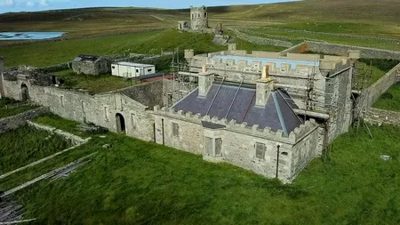 CASTEL de vânzare la prețul unei garsoniere din Vaslui. Unde se află și cât ar costa reabilitarea lui - FOTO-VIDEO