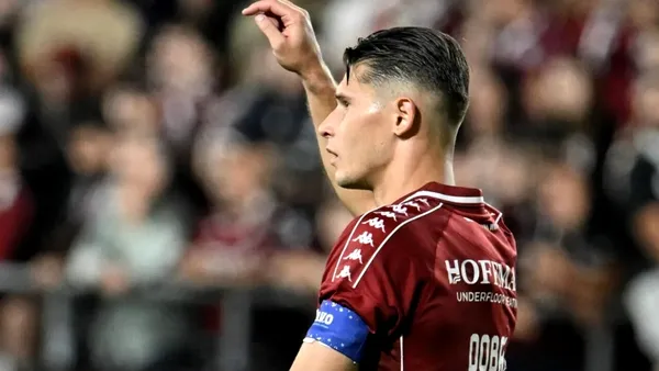 Incidente la meciul Rapid – Universitatea Craiova. De ce a fost oprită partida de două ori și ce amenzi a aplicat Jandarmeria