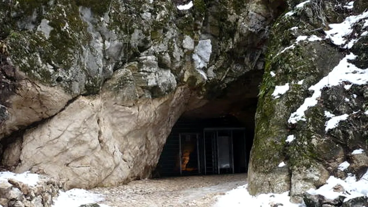 Cum arată cea mai modernă peșteră din România, unde se organizează concerte de jazz
