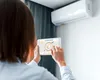 La ce temperatură trebuie să îți setezi aerul condiționat pe timp de caniculă, fără a plăti mult la factura de energie electrică