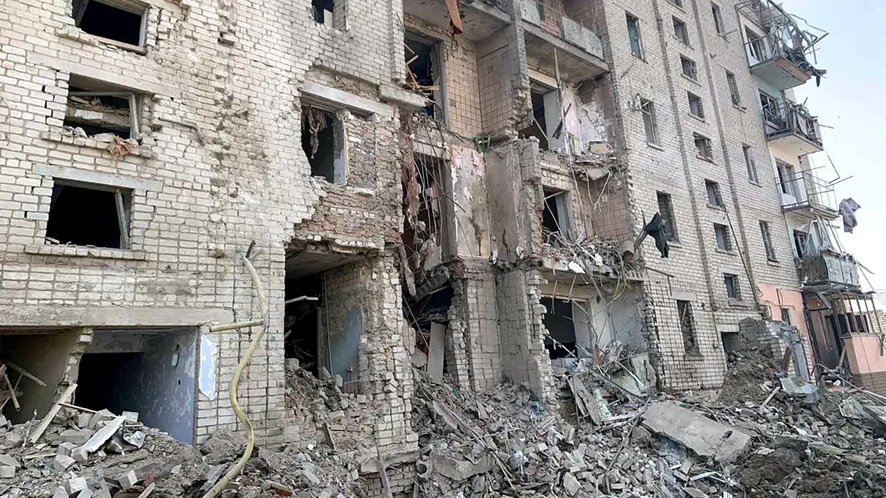 12 civili răniți după ce o rachetă rusească a lovit orașul Voznesensk, din sudul Ucrainei: ”Este posibil ca această rachetă să fi fost îndreptată către centrala nucleară Pivdennoukrainsk”