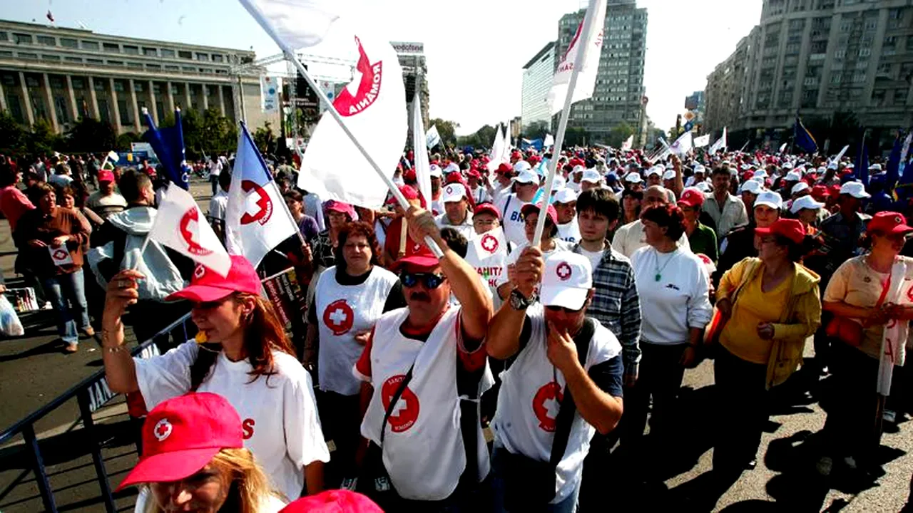 Asta ne lipsea! Cadrele medicale din România ies în stradă, marți, în Piața Victoriei!