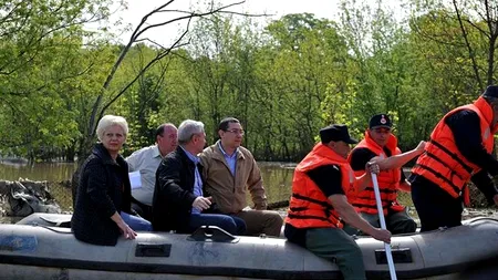 Pixelul albastru revine. Victor Ponta susține că n-a spus „Tu ce faci, fă, Doina, aici? Aveai chef de niște inundații?