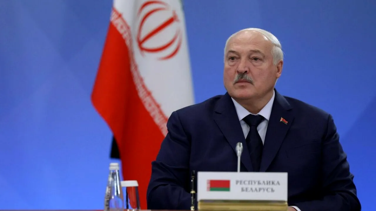 Alegeri în Belarus: Cinci candidați, dar Lukașenko are victoria ASIGURATĂ deși nu își face campanie electorală: “Sunt ocupat cu munca în slujba țării”