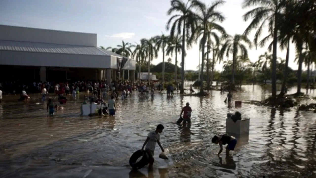80 de morți în Mexic din cauza furtunilor tropicale
