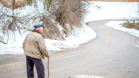 Politico: România ar putea atinge ținta de vaccinare la sfârșitul anului 2022 / Bulgaria, în 2040