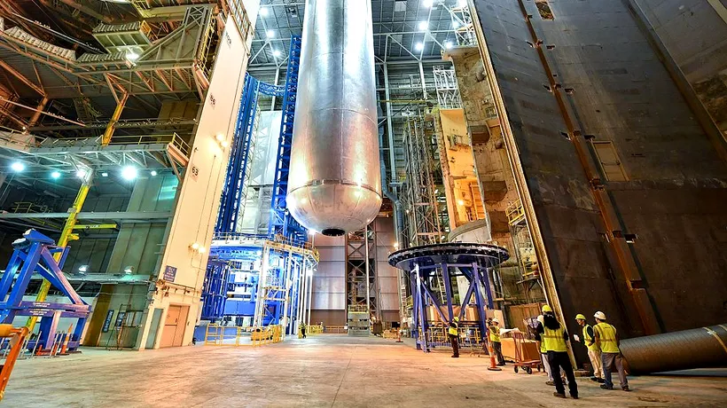 NASA testează cea mai puternică rachetă construită vreodată! Space Launch System și noul plan de aselenizare al americanilor