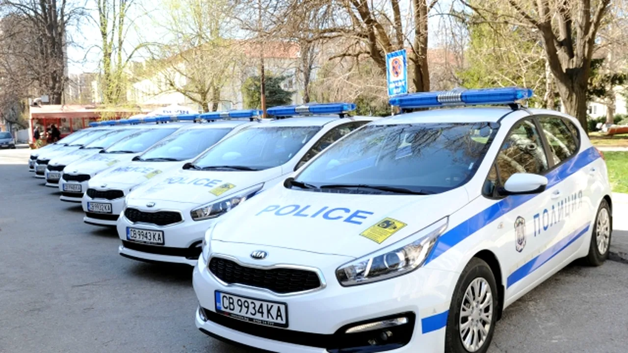 Polițiștii bulgari au găsit 18 migranți MORȚI într-un camion abandonat lângă Sofia