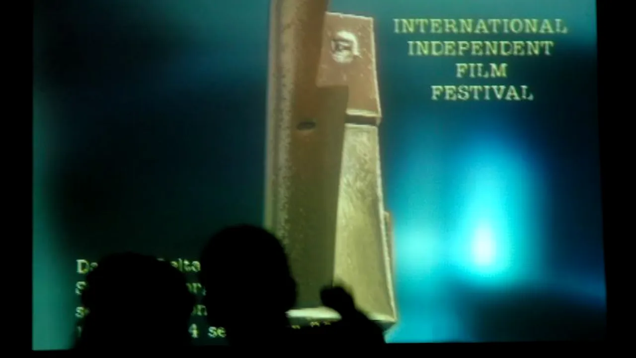 FESTIVALUL ANONIMUL 2012 - PROGRAMUL și lista filmelor care se bat pentru MARELE PREMIU