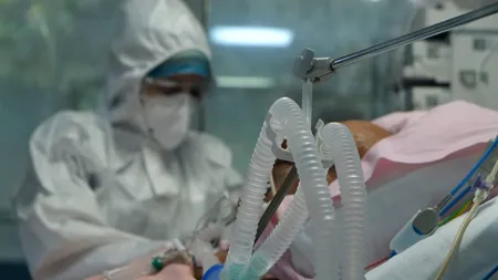 Doi soți care au refuzat să se vaccineze împotriva COVID-19 au murit, lăsând în urmă cinci copii