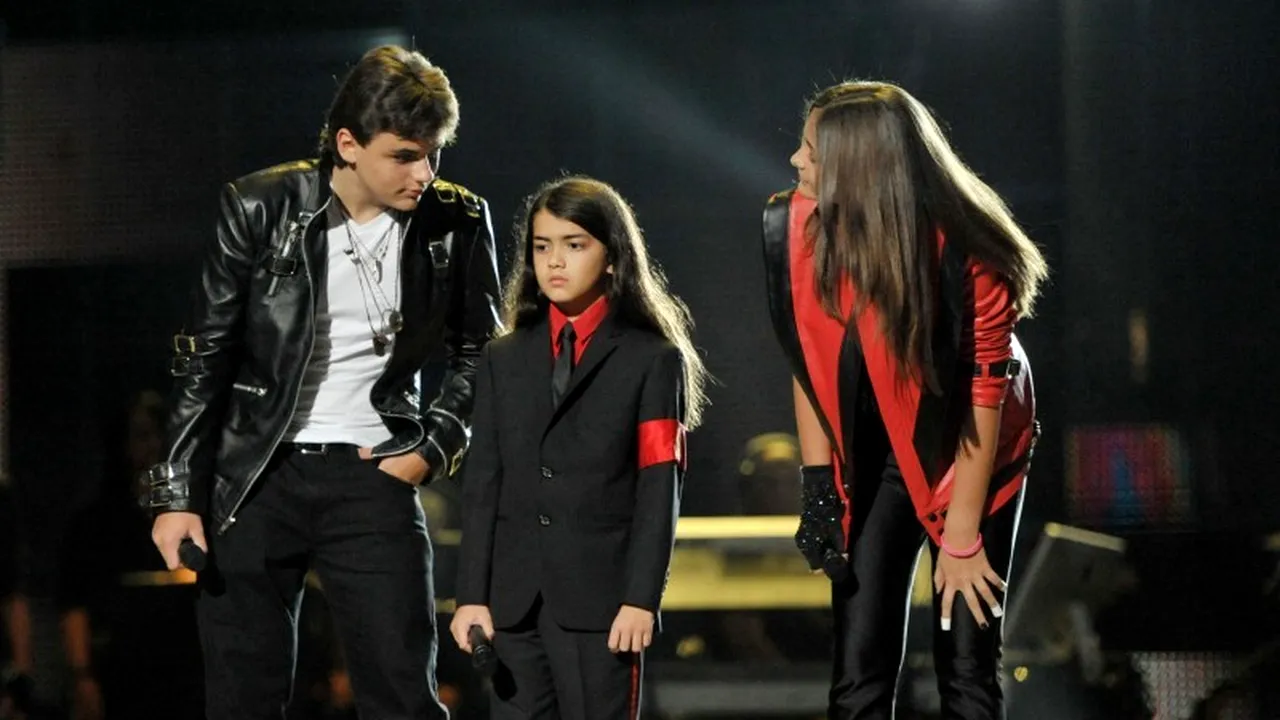 Familia cântărețului Michael Jackson solicită compensații de 40 mld. dolari de la compania AEG