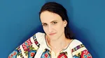 Oana Țoiu vine cu un răspuns după ce a fost acuzată a purtat o ie neautentică: ”Mă simt datoare să nu tac”