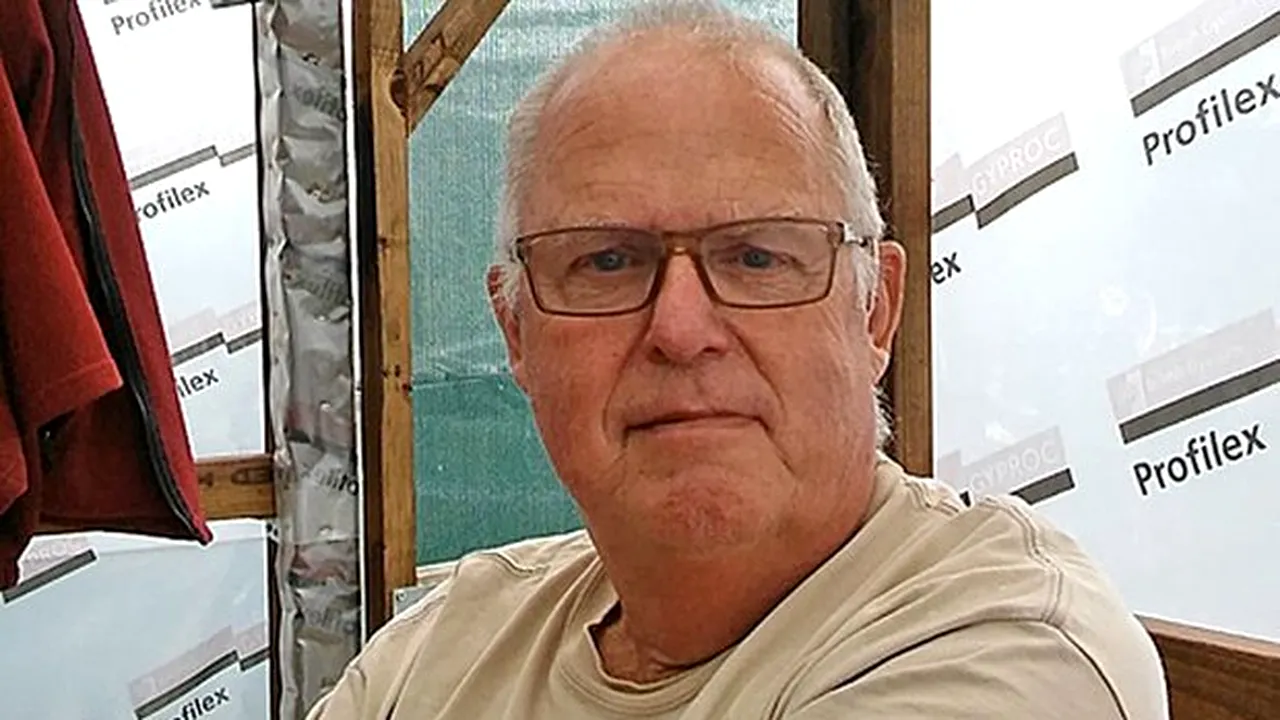 „Am mers pentru botox și am plecat circumcis