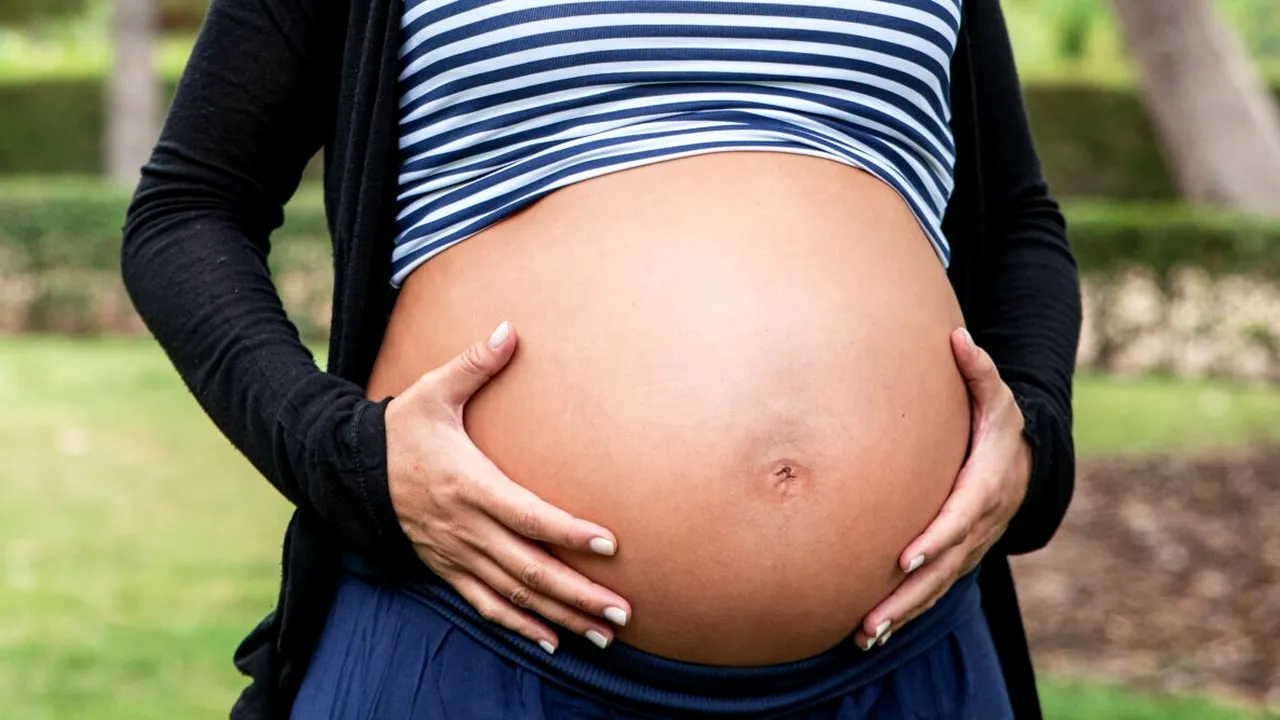 Care este cauza morții Andreei, mama româncă din Italia, DECEDATĂ în timpul nașterii