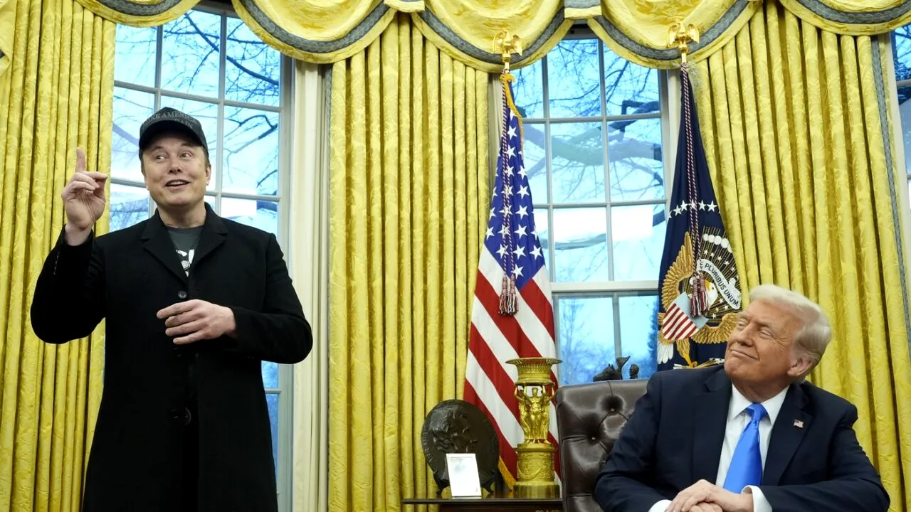 Elon Musk investește sute de milioane de dolari într-o nouă campanie de sprijin pentru Donald Trump