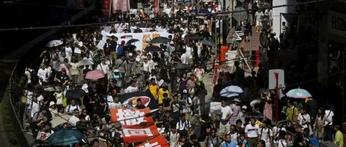 Mii de oameni au protestat la Hong Kong, cerând eliminarea CURSURILOR DE PATRIOTISM din școli