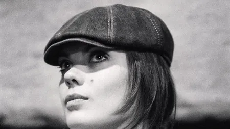 Cofondatoarea mișcării Femen S-A SINUCIS. Mesajul de adio: Totul este UN FAKE!