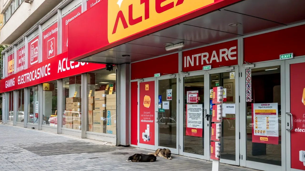Reacția Altex la decizia ANPC de închidere a site-ului, de Black Friday: ”Au fost prețuri greșite la 44 de produse, dintr-o eroare umană. Am reparat, nu închidem”