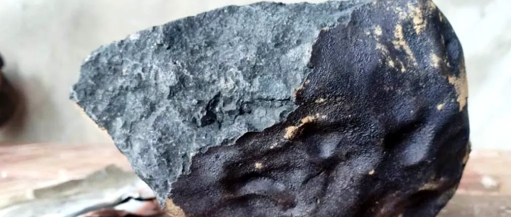 Un bărbat a devenit milionar, după ce a vândut meteoritul care i-a distrus casa