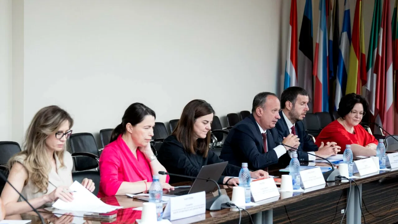 Ministrul Adrian Câciu, întâlnire cu reprezentanții Băncii Europene de Investiții/BEI va acorda sprijin tehnic României pentru proiecte