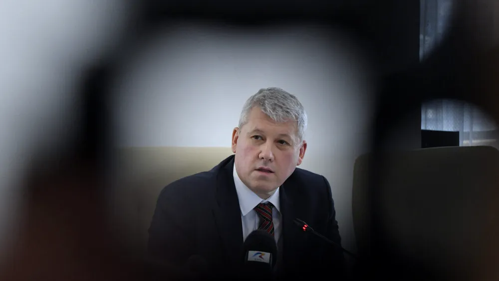 Predoiu, cu ochii pe TERORIȘTII care s-ar putea strecura printre migranți / Ce atribuții vrea vicepremierul PNL