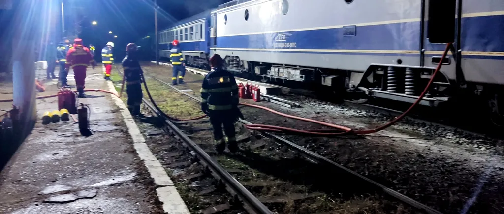 INCENDIU la locomotiva unui tren de călători în gara Balota. Circulația feroviară, întreruptă timp de aproape patru ore