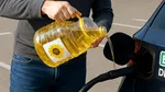 Disperați de prețul carburanților, unii șoferi recurg la gesturi extreme. Ce ajung să toarne în rezervor