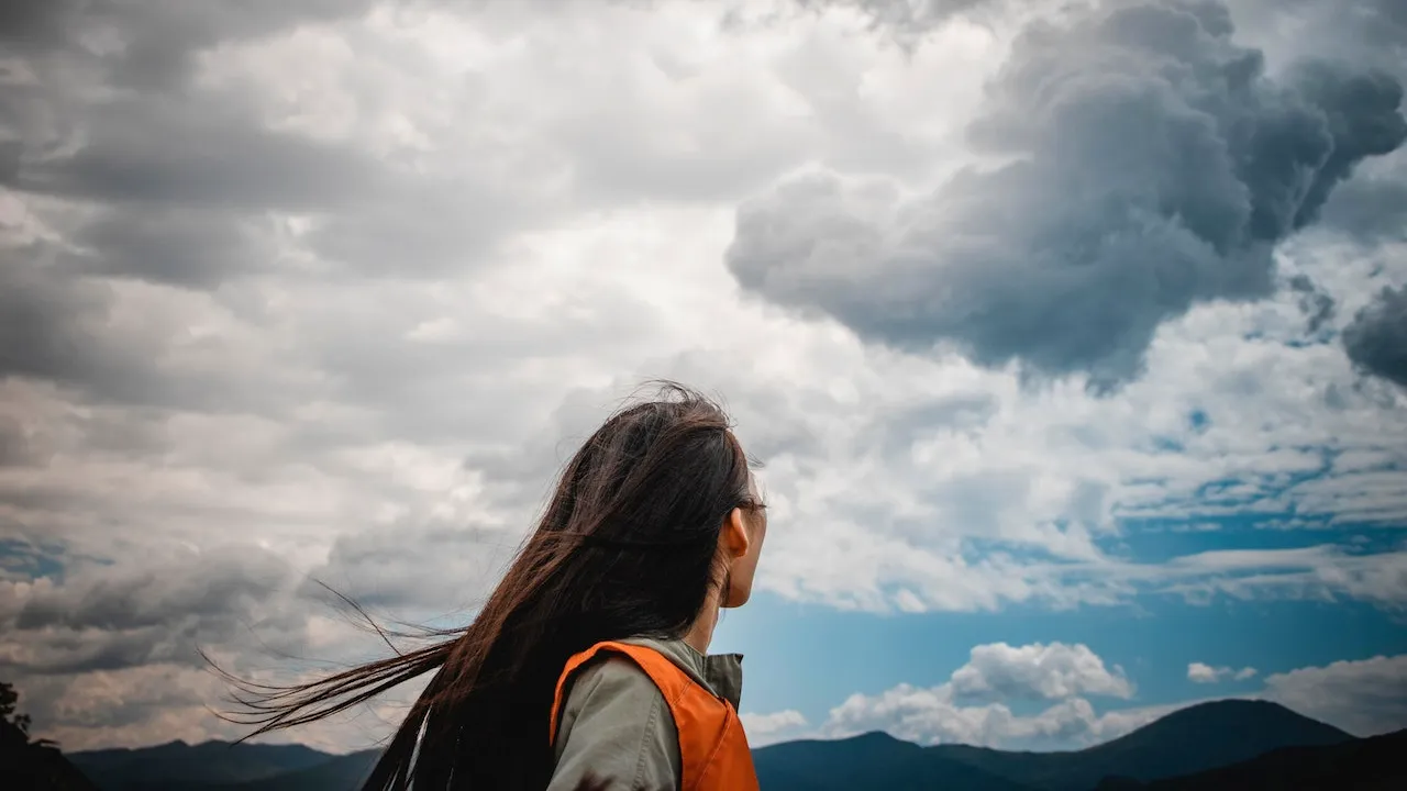 Se schimbă radical VREMEA după valul de aer polar care a acoperit România. Ce temperaturi ne așteaptă în zilele următoare?