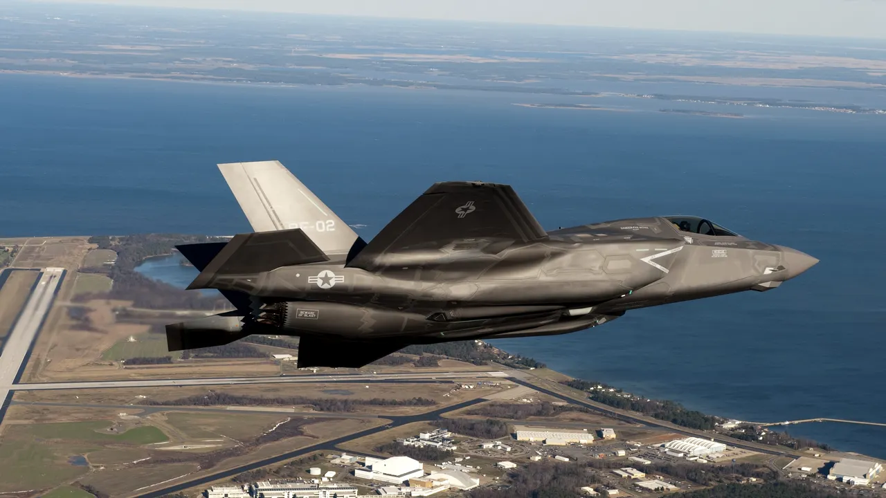 Îngrijorată de Rusia, Danemarca anunță o afacere cu armament cu SUA de 3 miliarde de dolari