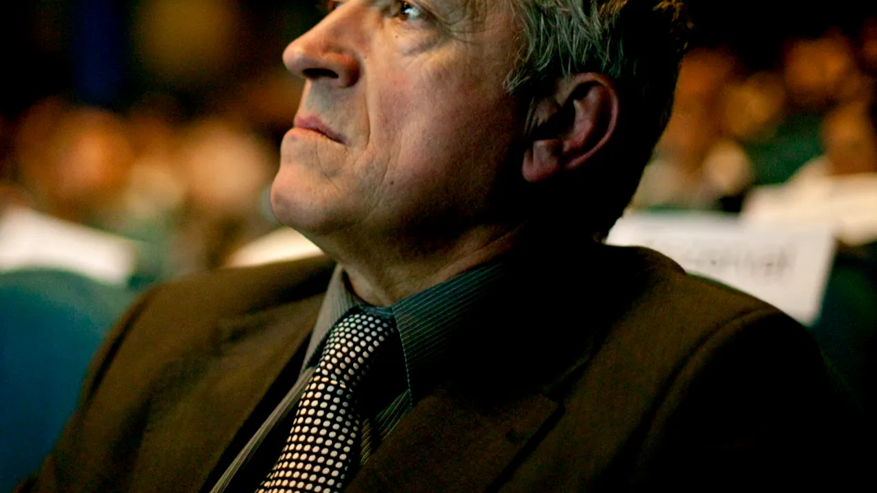 Președintele ANI: Cine participă la acțiunea de strângere de semnături pentru Mircea Diaconu încalcă legea