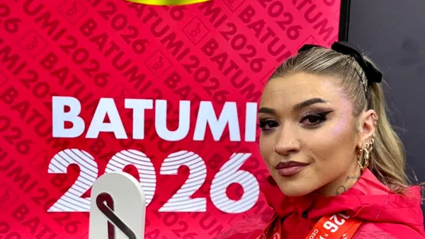 Mihaela Cambei scrie istorie în sportul cu greutăți! Vicecampioana europeană de seniori la Europeanul de haltere
