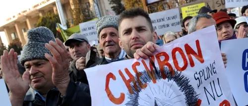 Miting antiChevron la Bârlad. Peste 8.000 de oameni au protestat împotriva de exploatării gazelor de șist