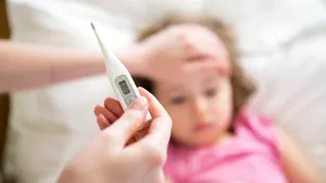 Atenție, părinți! Ce particularitate au descoperit medicii la gripa care se răspândește cu rapiditate printre copii