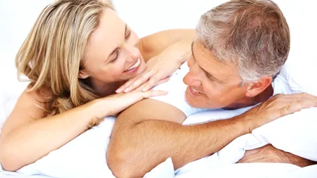 Trei din zece suedeze întrețin relații sexuale cu partenerii în timp ce bebelușii lor dorm în același pat