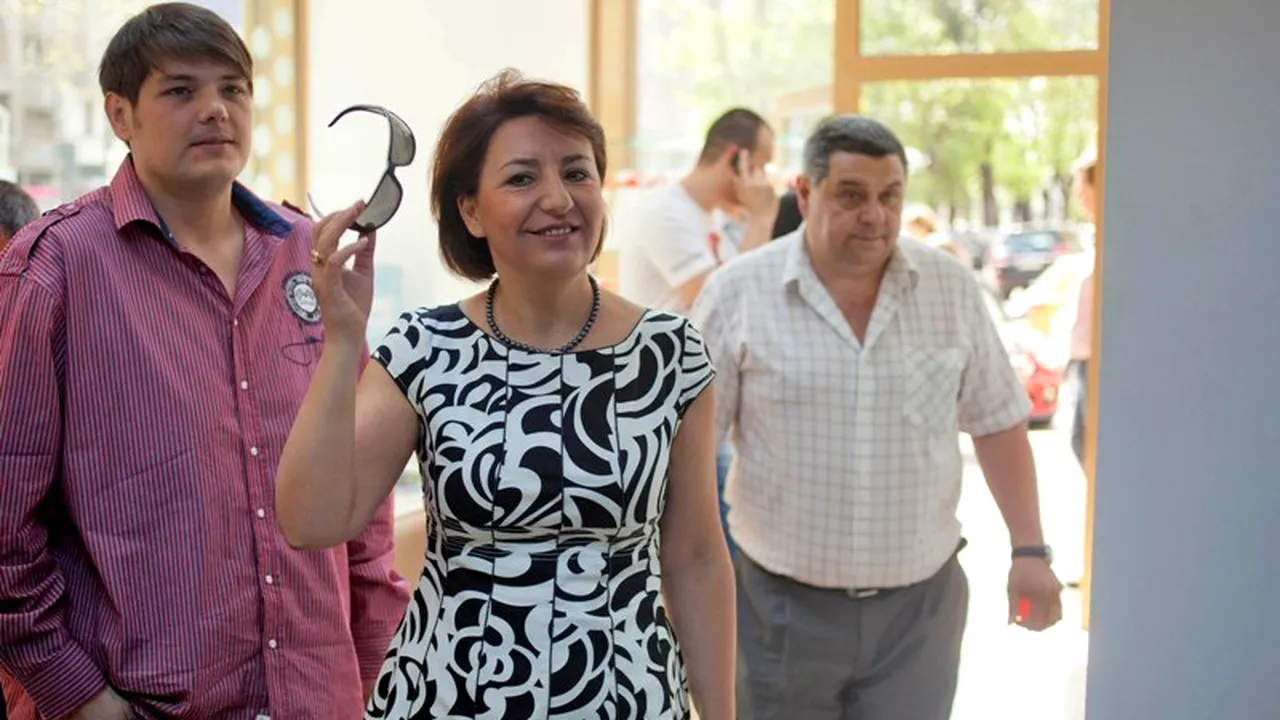 PDL Sector 4 a depus plângere penală după ce în sector au apărut fluturași cu sigla partidului. Care este mesajul 