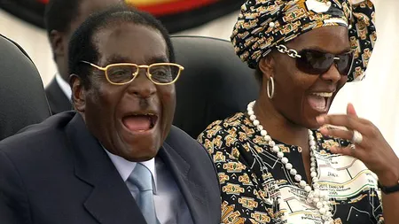 În țara în care 7 din 10 locuitori mor de foame, Prima Doamnă cheltuiește sute de mii de euro pentru un moft. Cum trăiește familia celui mai longeviv dictator în viață

