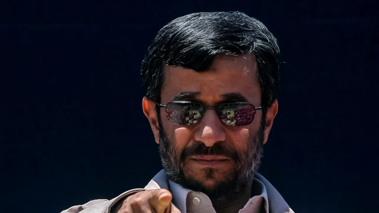 NYT: Trump ar fi plănuit să-l instaleze pe fostul președinte Mahmoud Ahmadinejad în funcția de Lider Suprem al Iranului