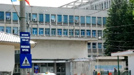 Instanța le-a găsit nevinovate pe asistentele din Onești care au schimbat doi bebeluși la naștere