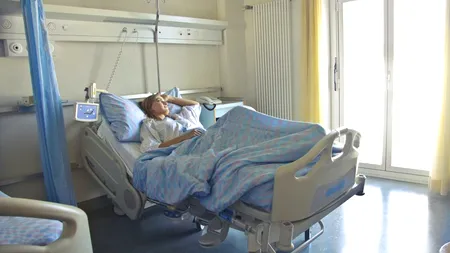 Ce efecte secundare ar putea avea vaccinul anti-COVID? Răspunsul profesorului Rafila / În ce condiții se oprește vaccinarea