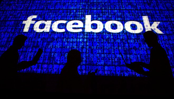 Cine sunt cei care distribuie cele mai multe știri false pe Facebook