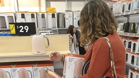 „Sunt aici de câteva ore