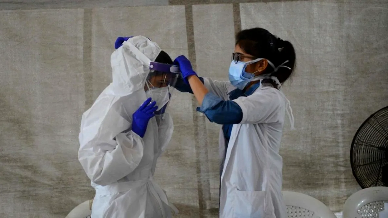 India devine noul epicentru al virusului. Coronavirusul se dezvoltă în mediul rural, unde trăiesc aproximativ 900 de milioane de oameni