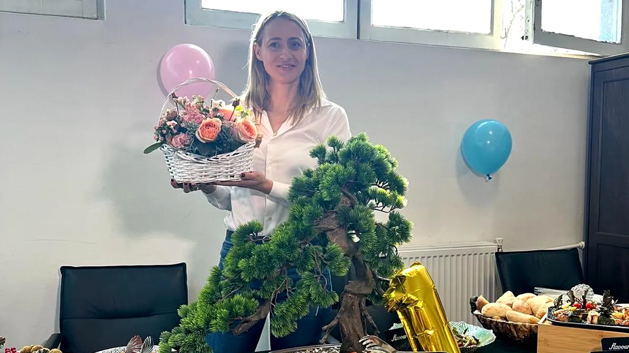 Petrecere surpriză pentru CAMELIA POTEC! Cum au surprins-o colegii!